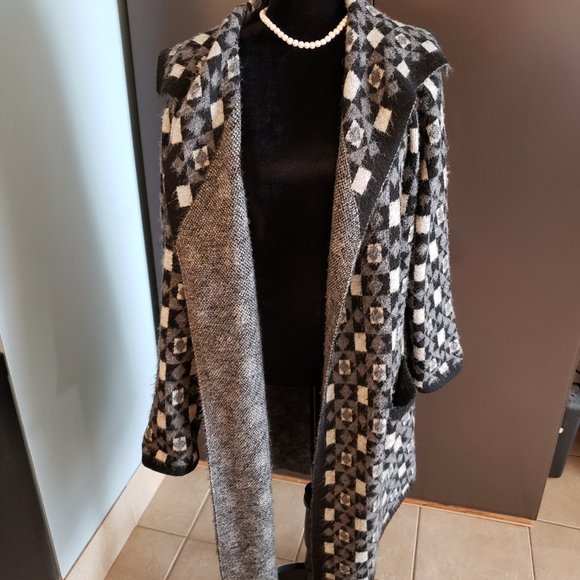 Long Warm Cardigan Sized XL Max Studio - Picture 5 of 8